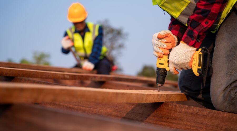 Expert Emergency Roof Repairs services in Jerry City, OH